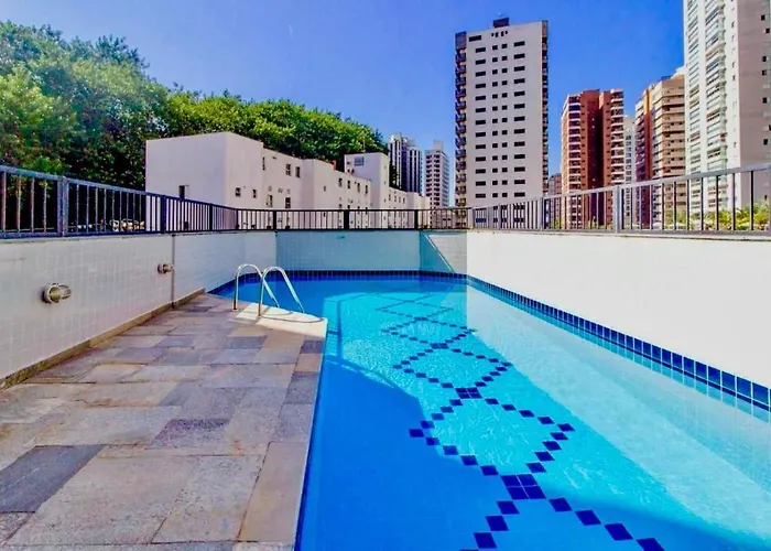 Apto Com Piscina 2 Quadras Da Praia